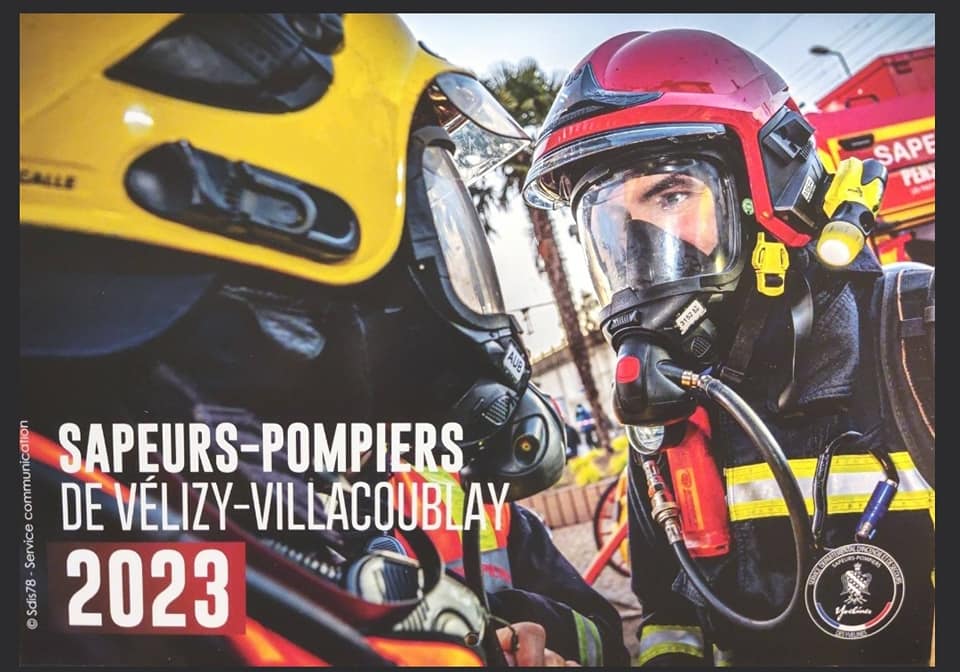Couverture du calendrier des sapeurs pompiers 2023 Velizy Vilacoublay